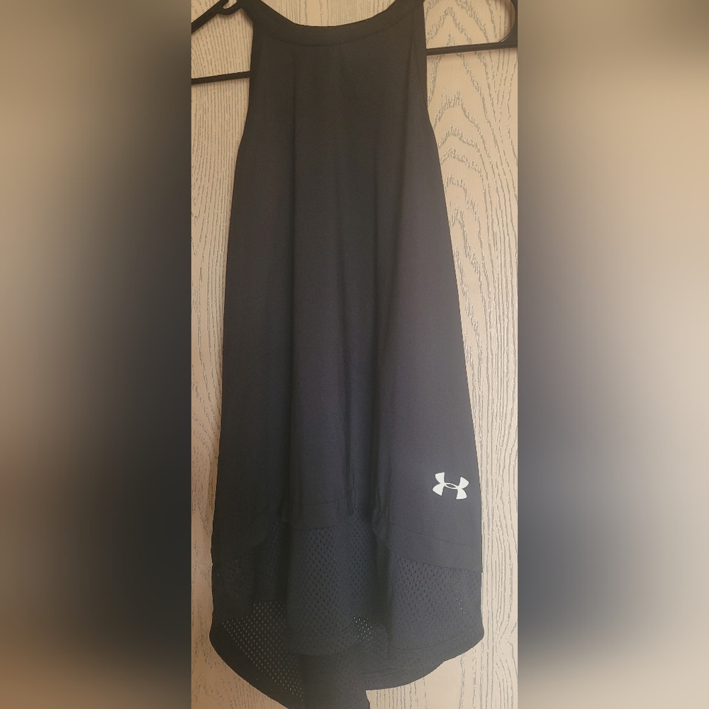 UnderArmour heat gear  Girls black Tank M